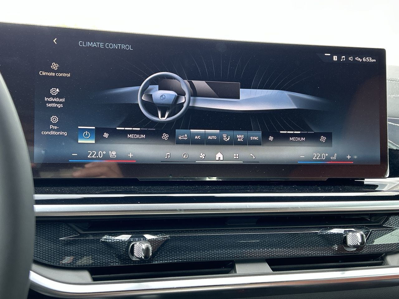 2026 BMW X5 PHEV in Aurora, Ontario
