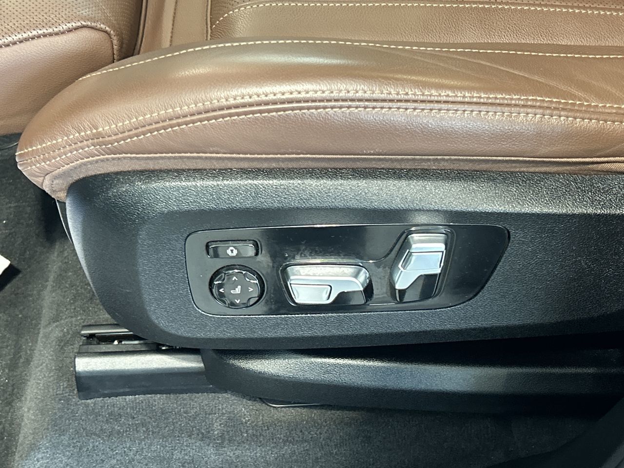 2021 BMW X5 in Aurora, Ontario