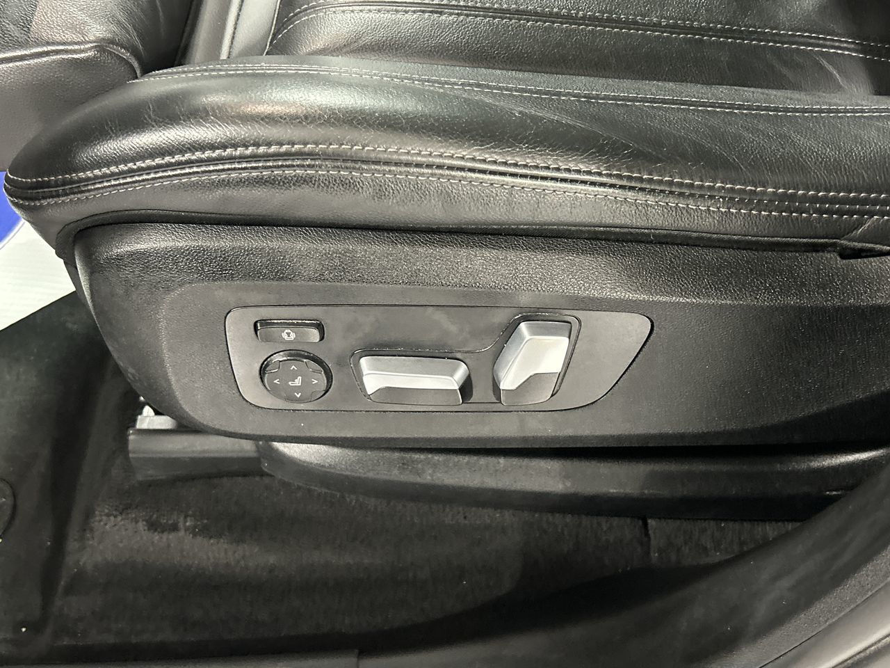 2022 BMW X5 in Aurora, Ontario