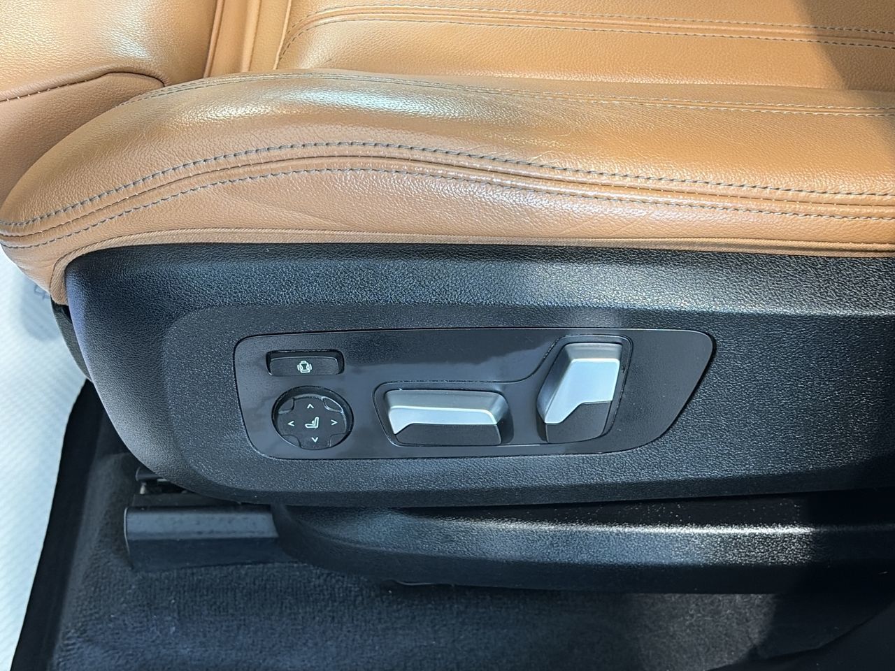 2022 BMW X5 in Aurora, Ontario