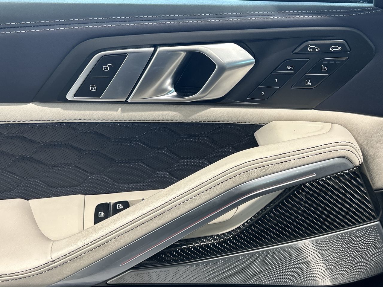 2023 BMW X6 M in Aurora, Ontario