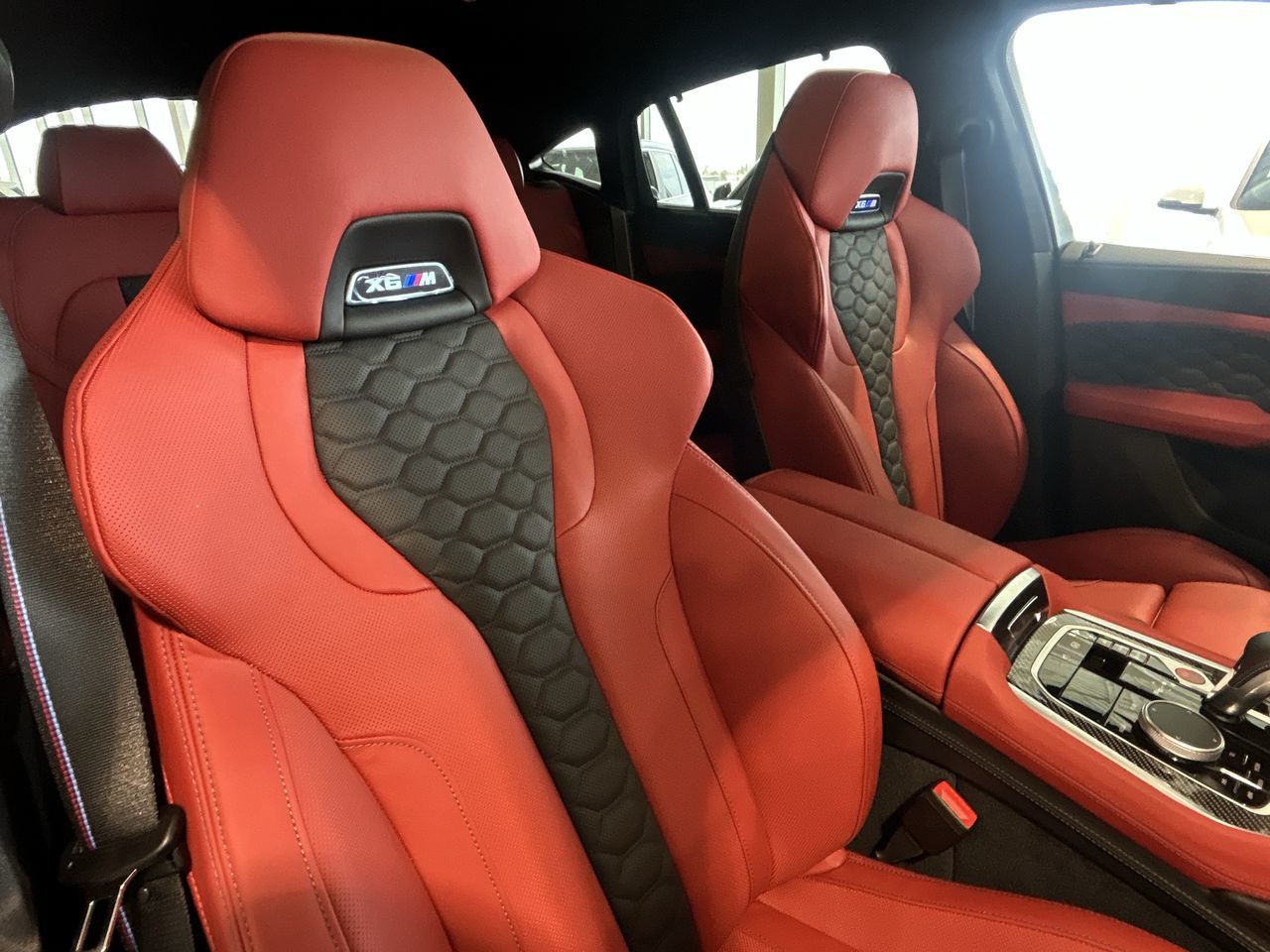 2026 BMW X6 M in Aurora, Ontario