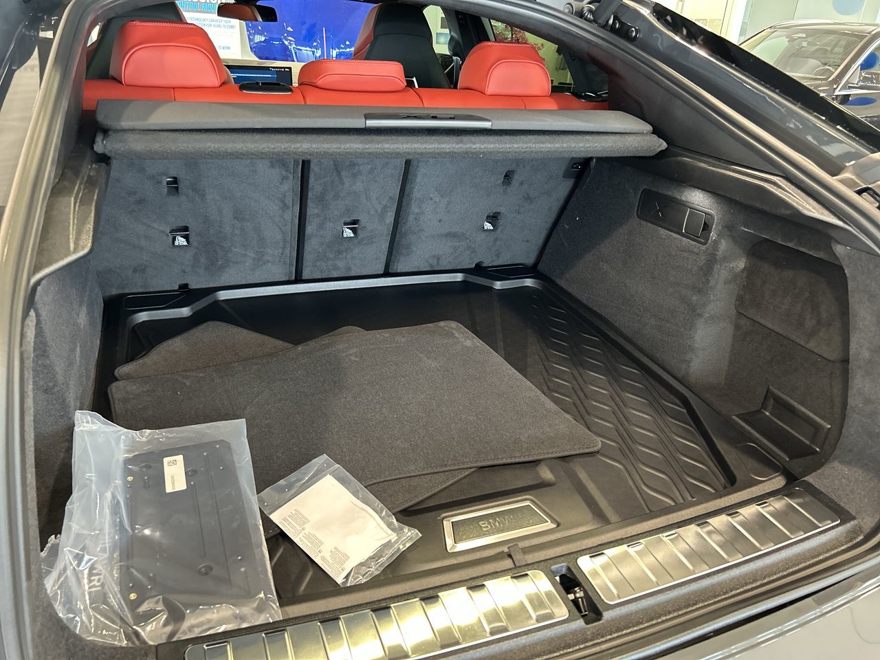 2027 BMW X6 M in Aurora, Ontario