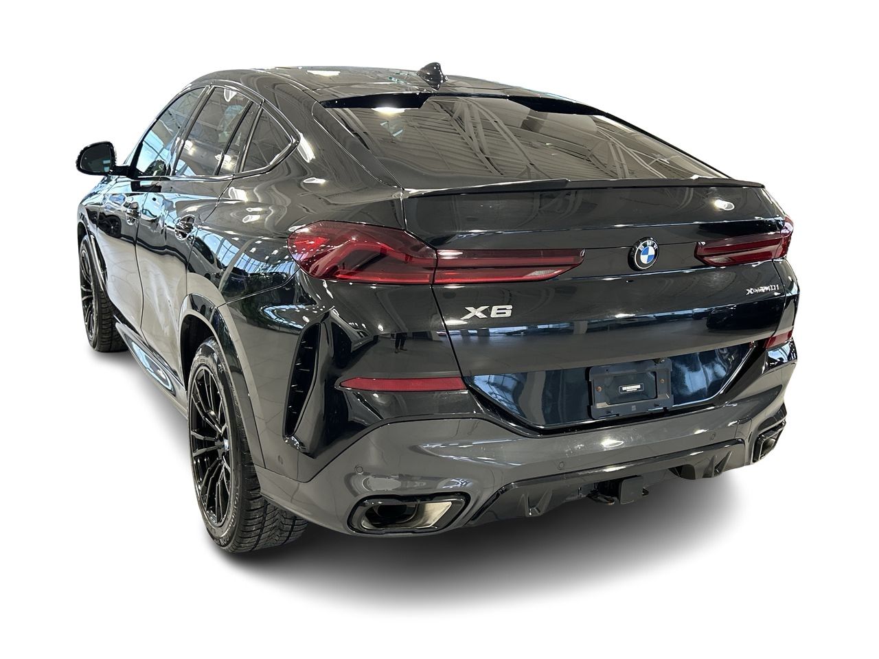 2023 BMW X6 xDrive40i in Aurora, Ontario