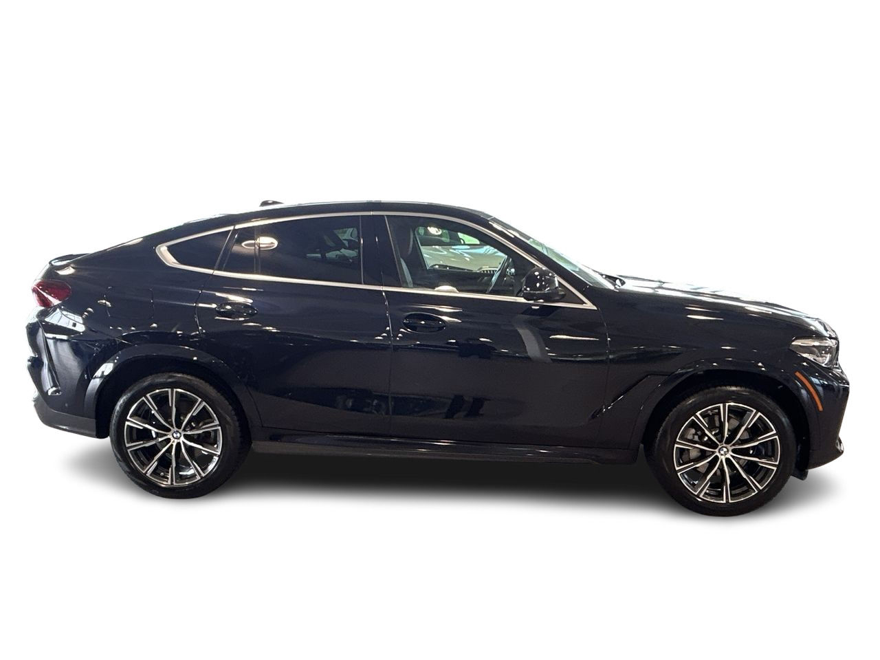2022 BMW X6 in Aurora, Ontario
