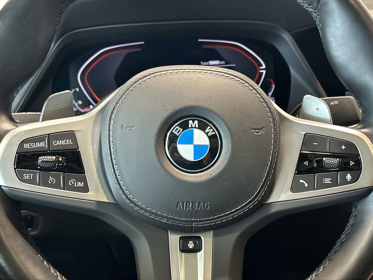 2022 BMW X6 in Aurora, Ontario