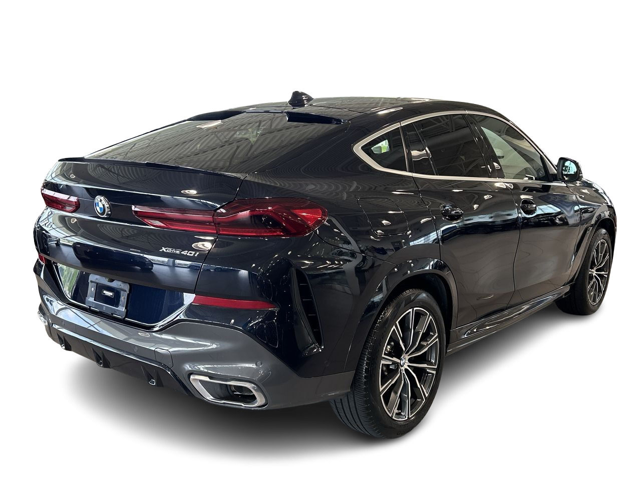 2022 BMW X6 in Aurora, Ontario