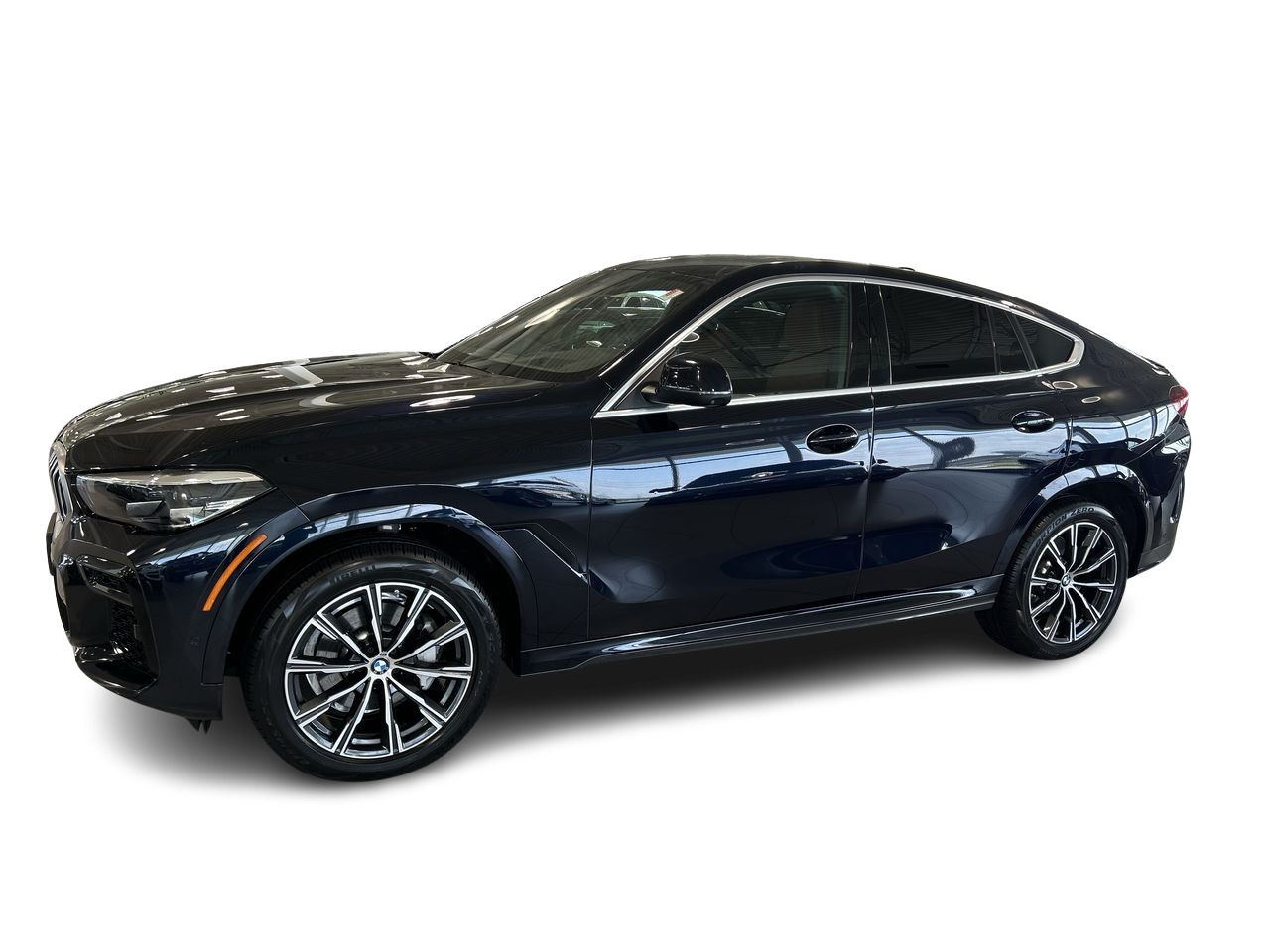 2022 BMW X6 in Aurora, Ontario