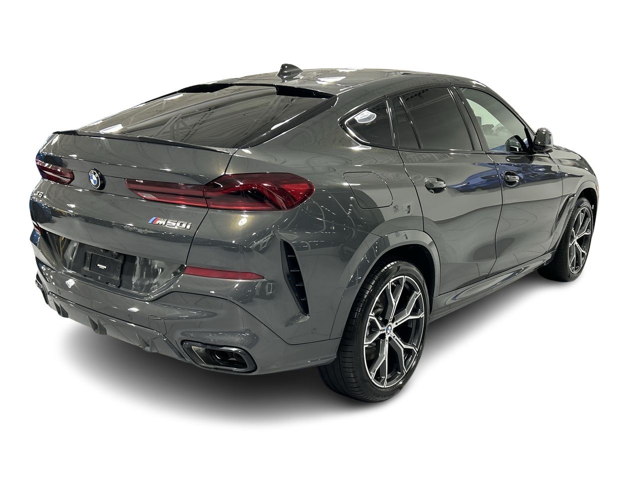 2022 BMW X6