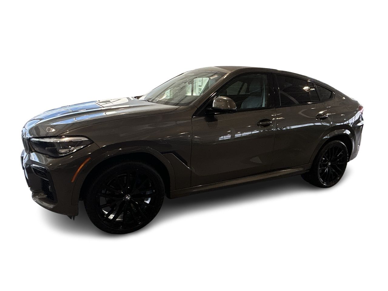 2022 BMW X6 in Aurora, Ontario