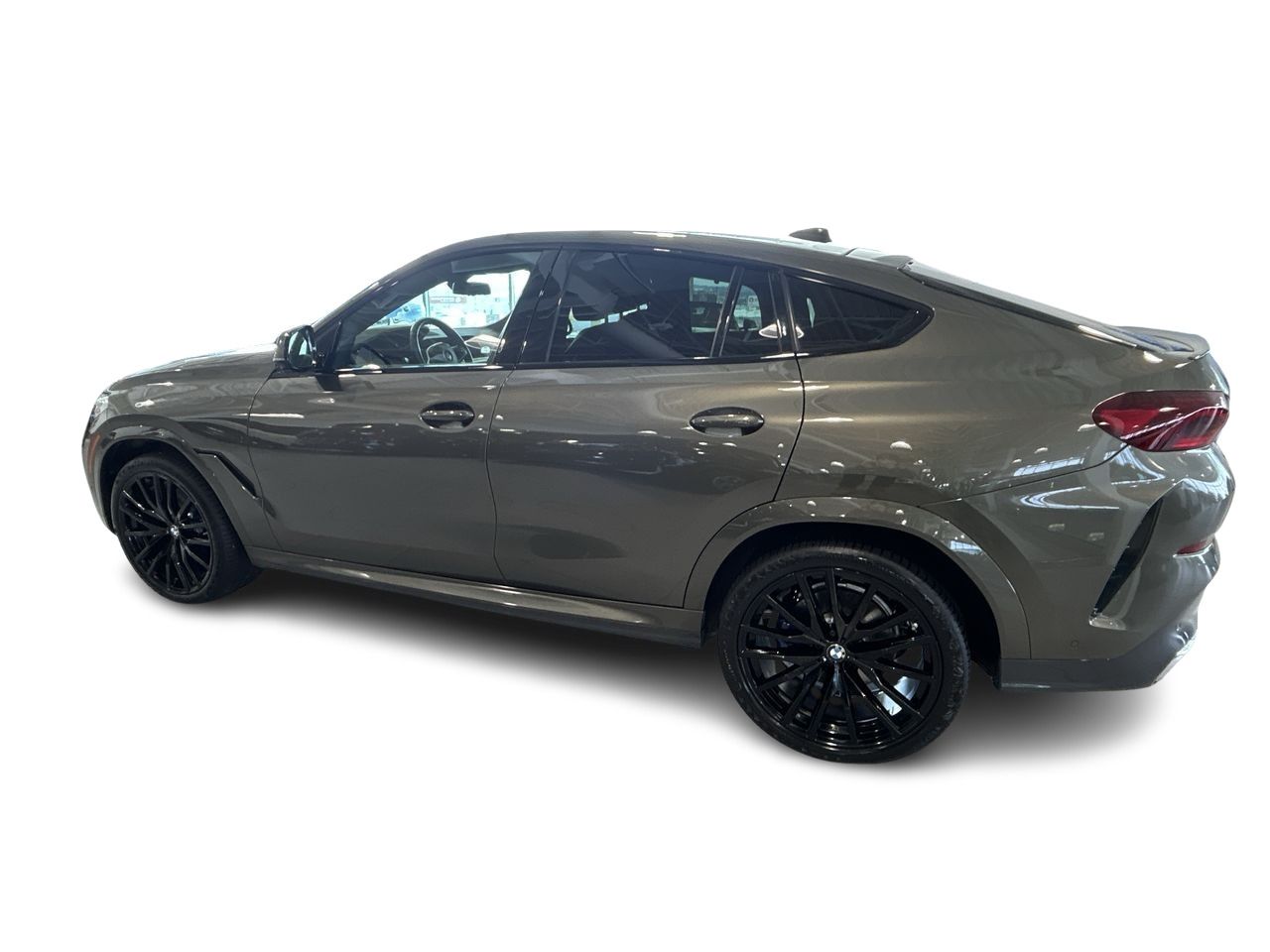 2022 BMW X6 in Aurora, Ontario