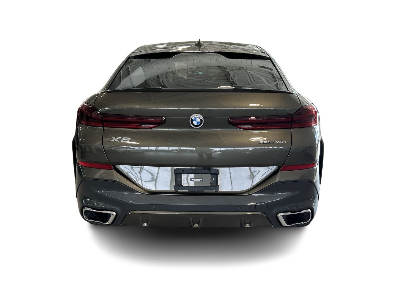 2022 BMW X6 in Aurora, Ontario