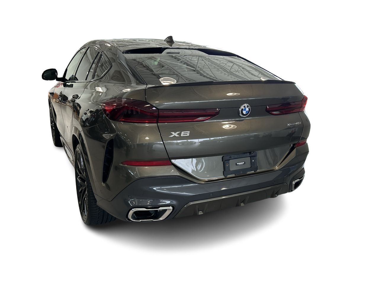 2022 BMW X6 in Aurora, Ontario