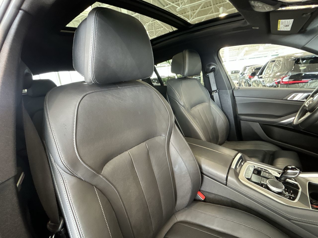 2022 BMW X6 in Aurora, Ontario