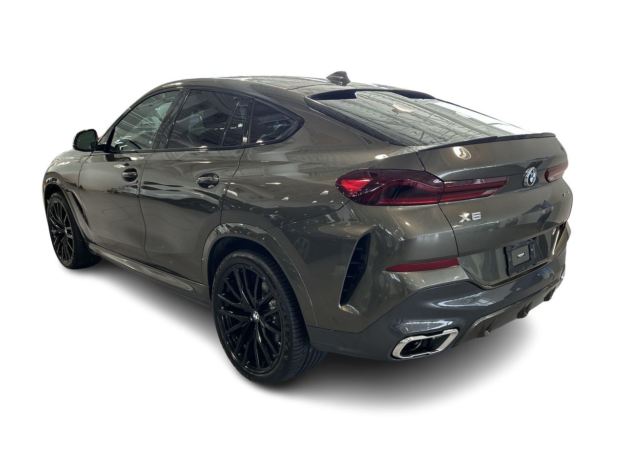2022 BMW X6 in Aurora, Ontario