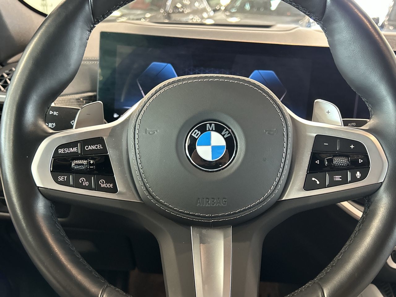 2024 BMW X6 in Aurora, Ontario