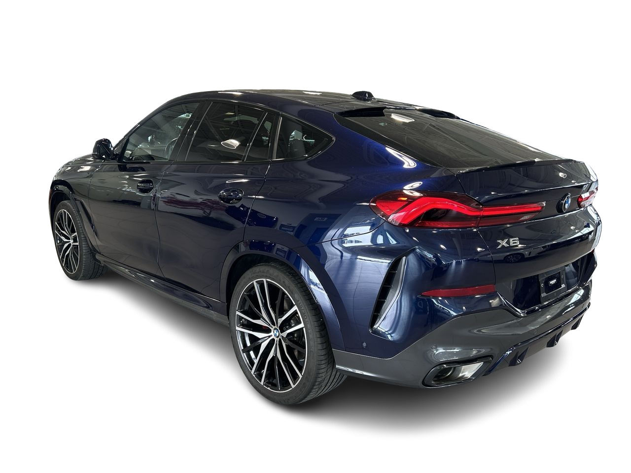 2024 BMW X6 in Aurora, Ontario