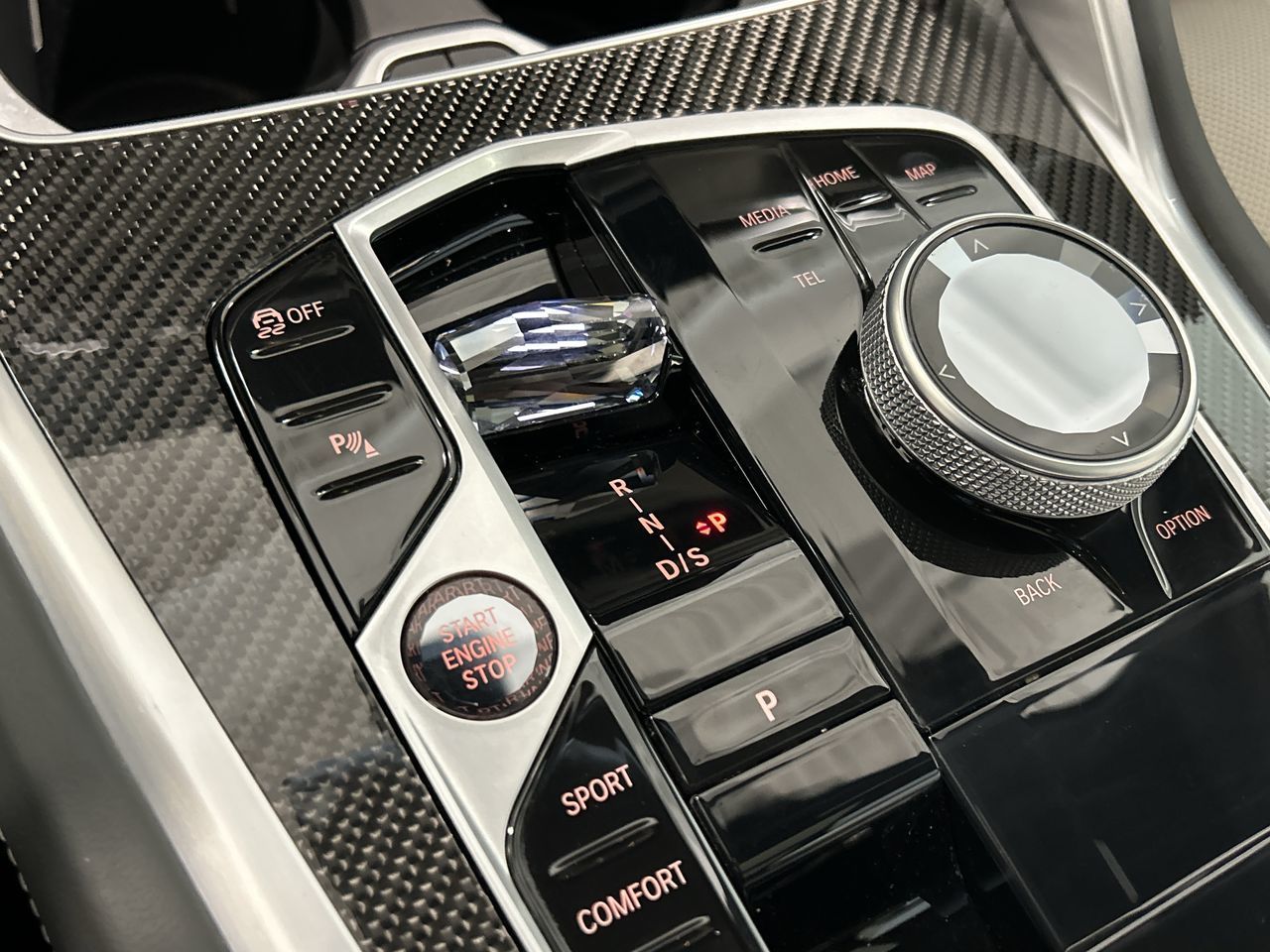 2024 BMW X6 in Aurora, Ontario