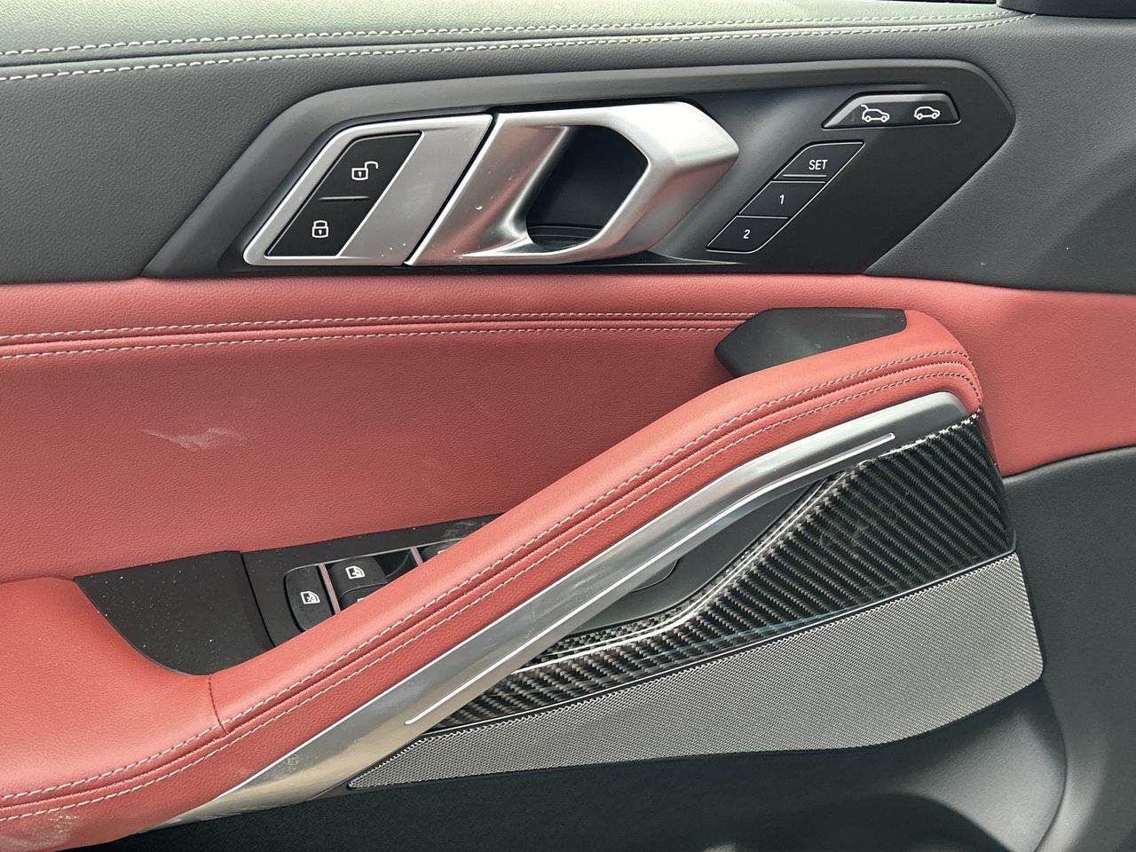 2025 BMW X6 in Aurora, Ontario