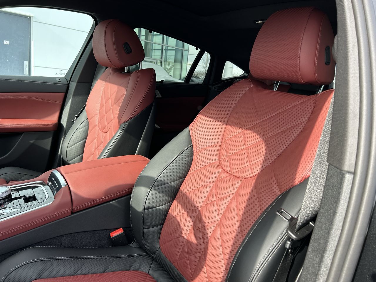 2025 BMW X6 in Aurora, Ontario