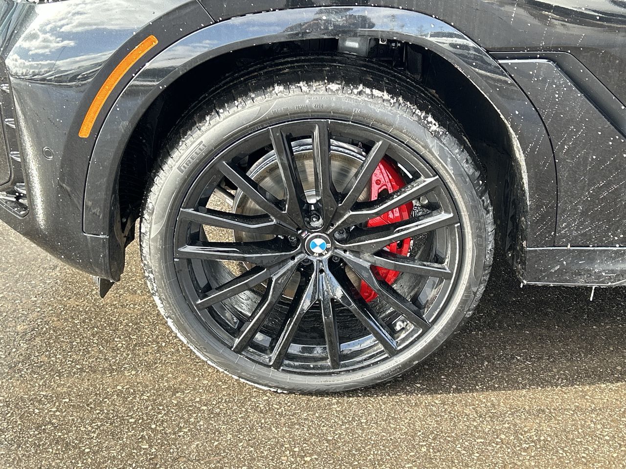 2025 BMW X6 in Aurora, Ontario