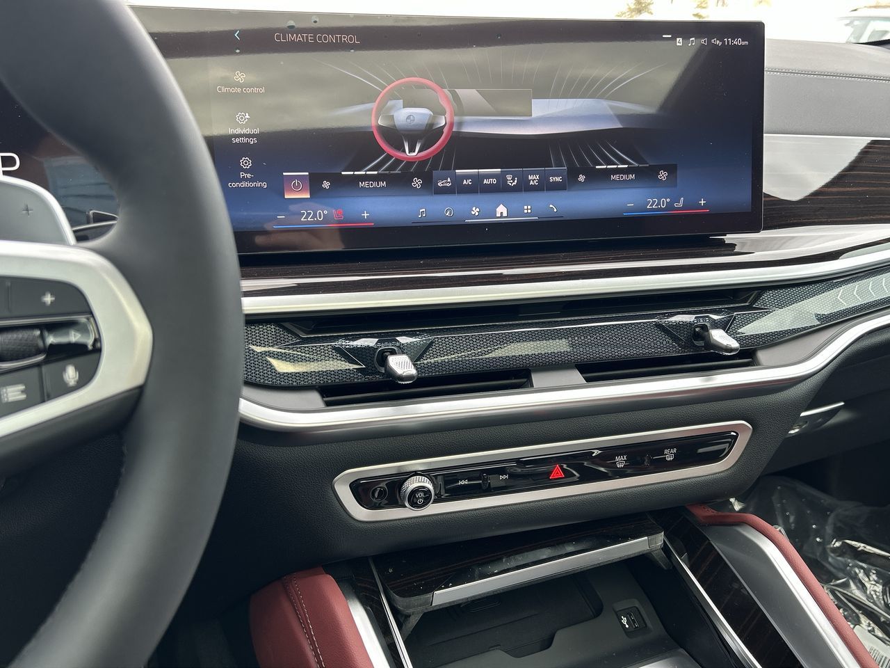 2025 BMW X6 in Aurora, Ontario