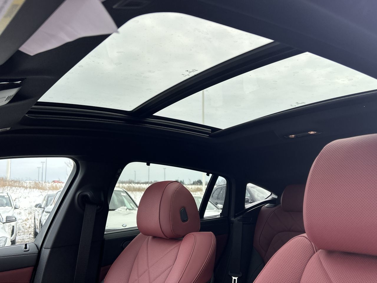 2025 BMW X6 in Aurora, Ontario