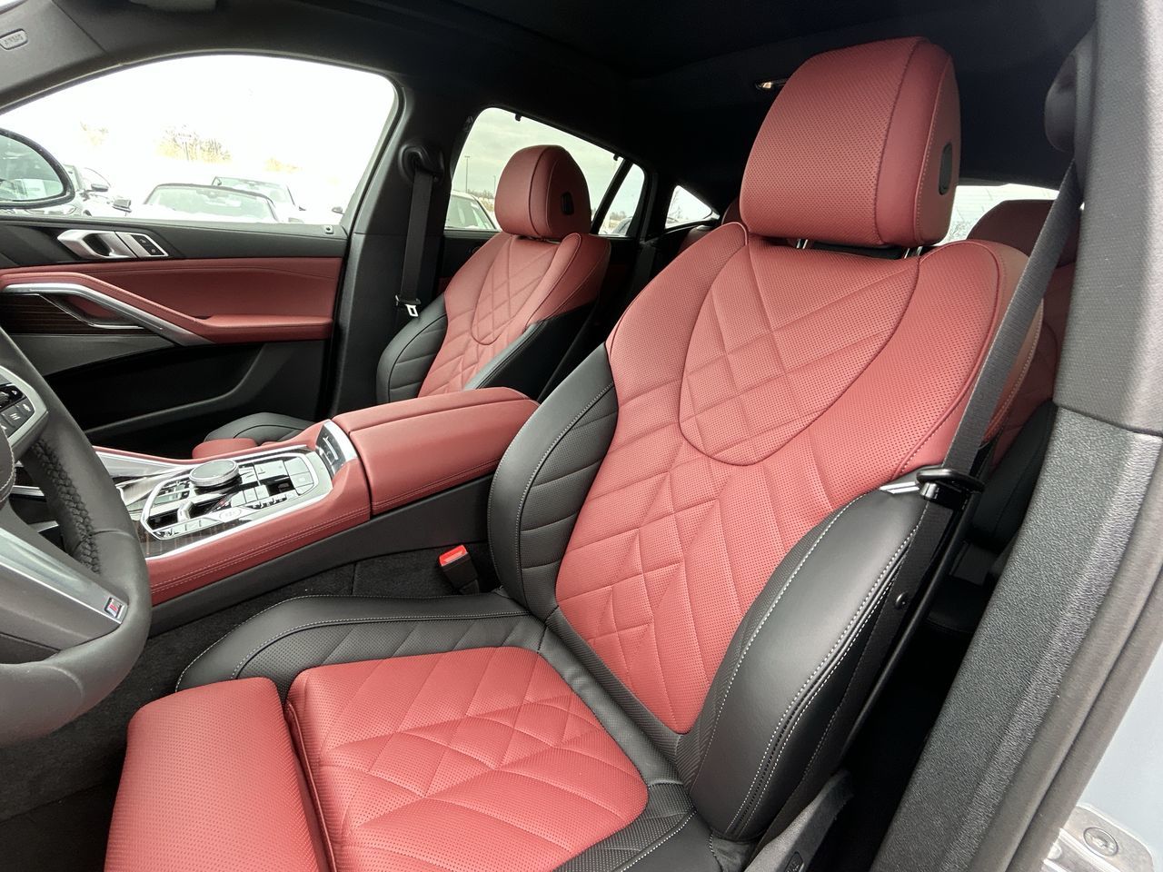 2025 BMW X6 in Aurora, Ontario