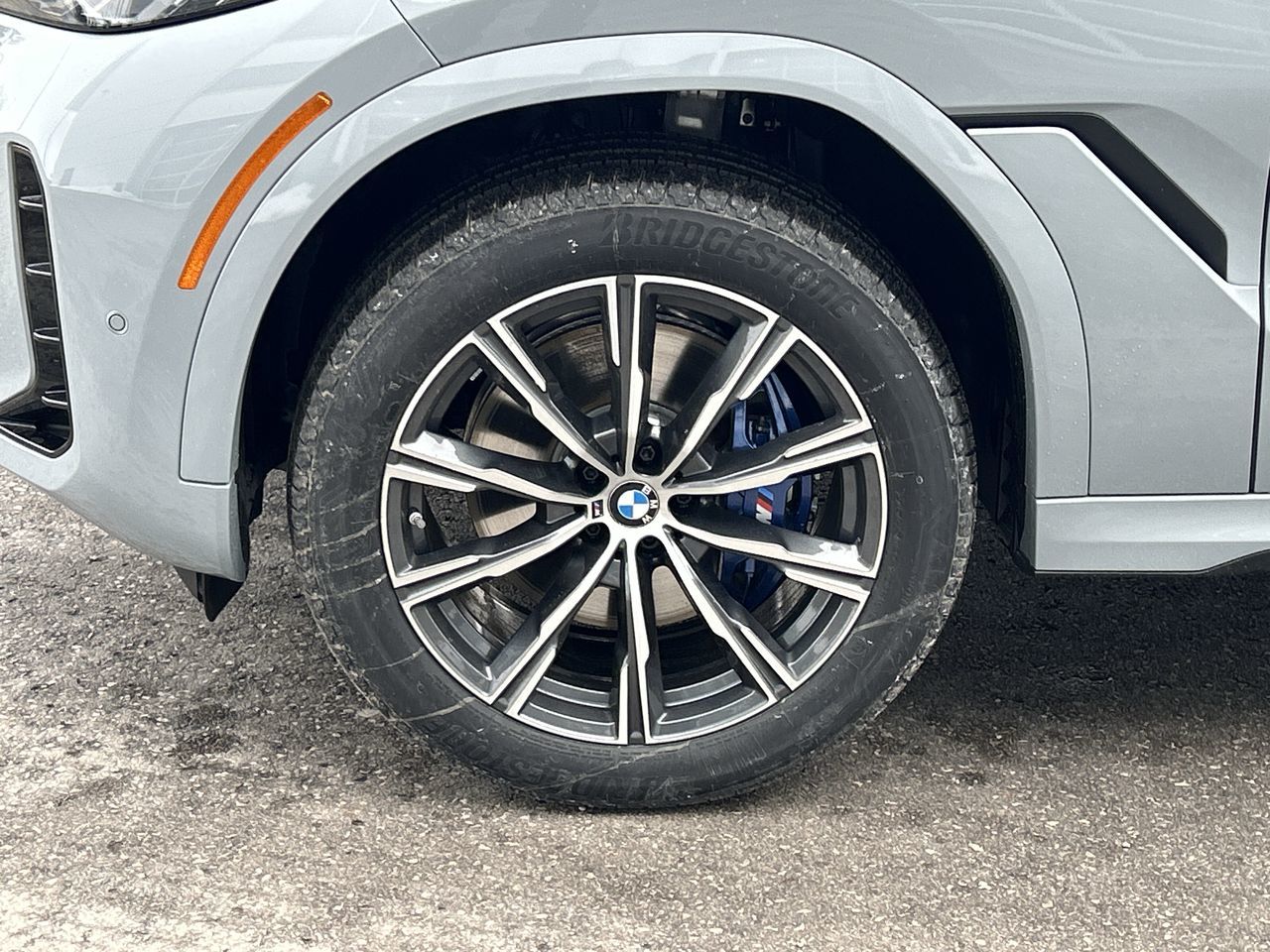 2025 BMW X6 in Aurora, Ontario