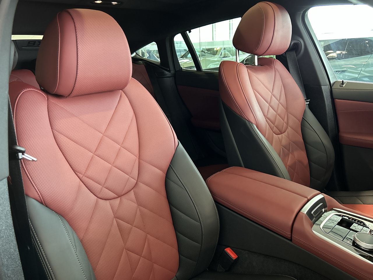 2025 BMW X6 in Aurora, Ontario