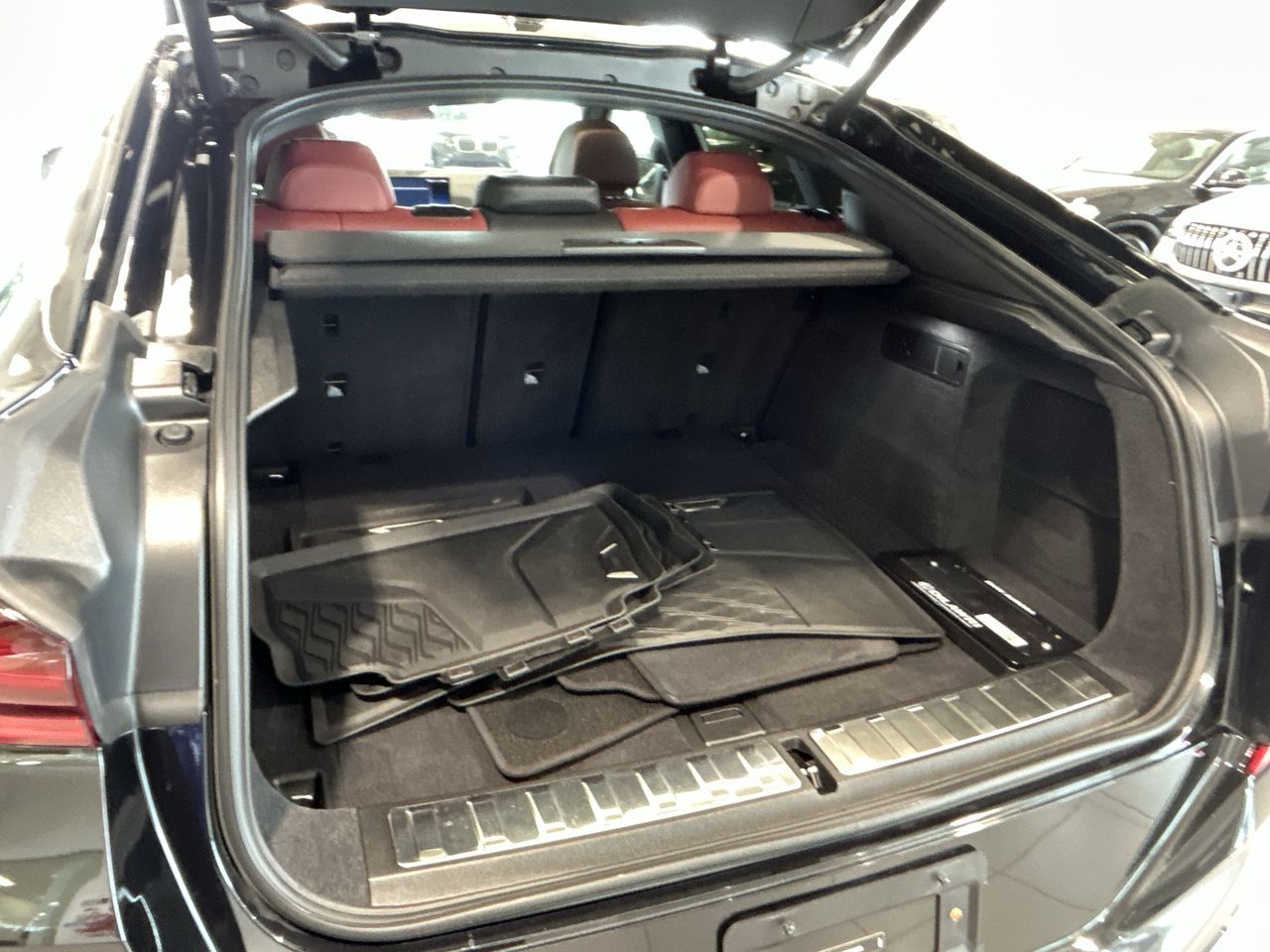 2025 BMW X6 in Aurora, Ontario