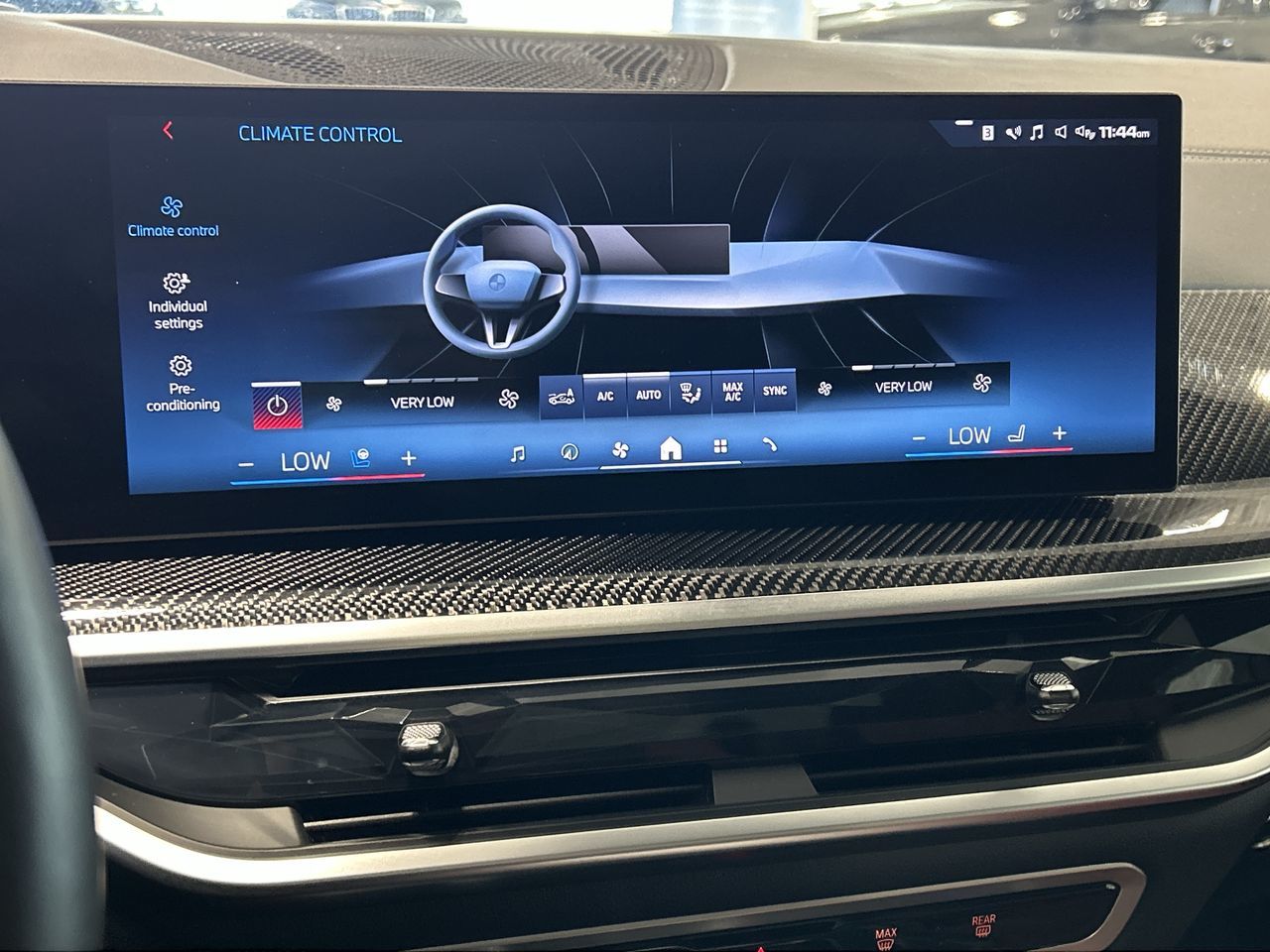 2025 BMW X6 in Aurora, Ontario