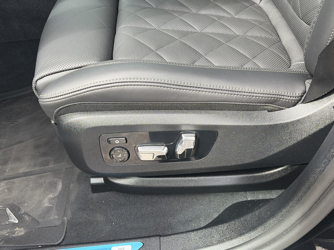 BMW X6  2026 à Aurora, Ontario