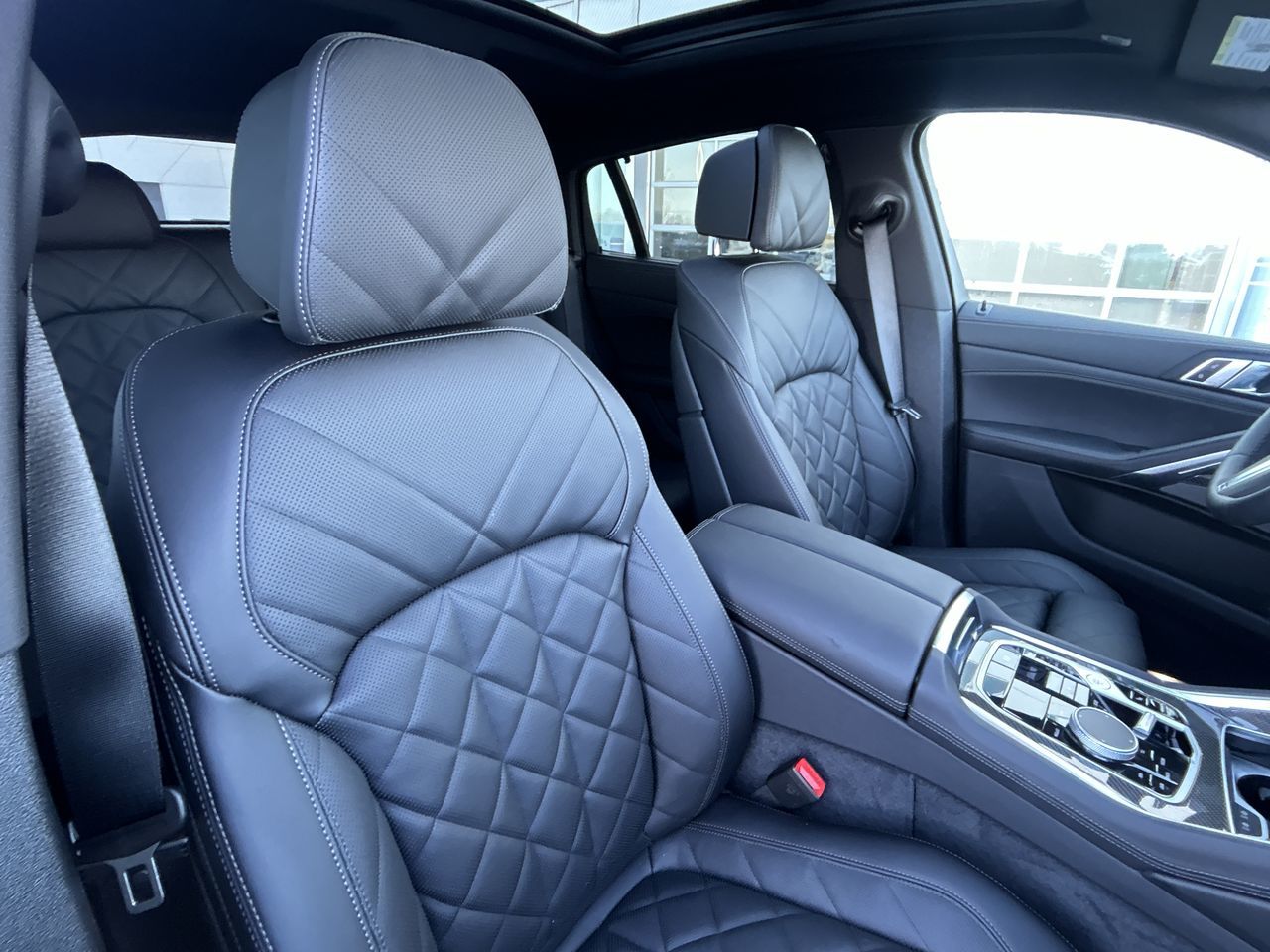 2026 BMW X6 in Aurora, Ontario