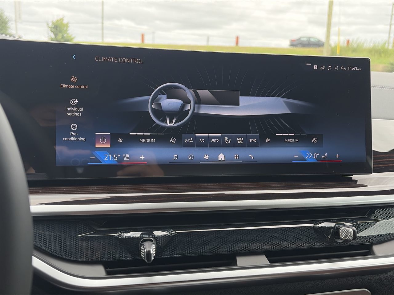 2027 BMW X6 in Aurora, Ontario