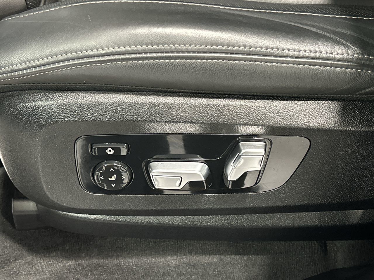 BMW X7 xDrive40i  2023 à Aurora, Ontario