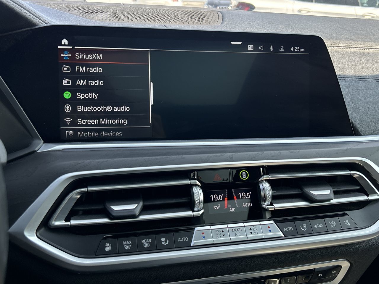 2022 BMW X7 in Aurora, Ontario