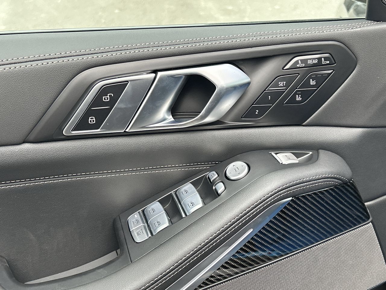 2025 BMW X7 in Aurora, Ontario