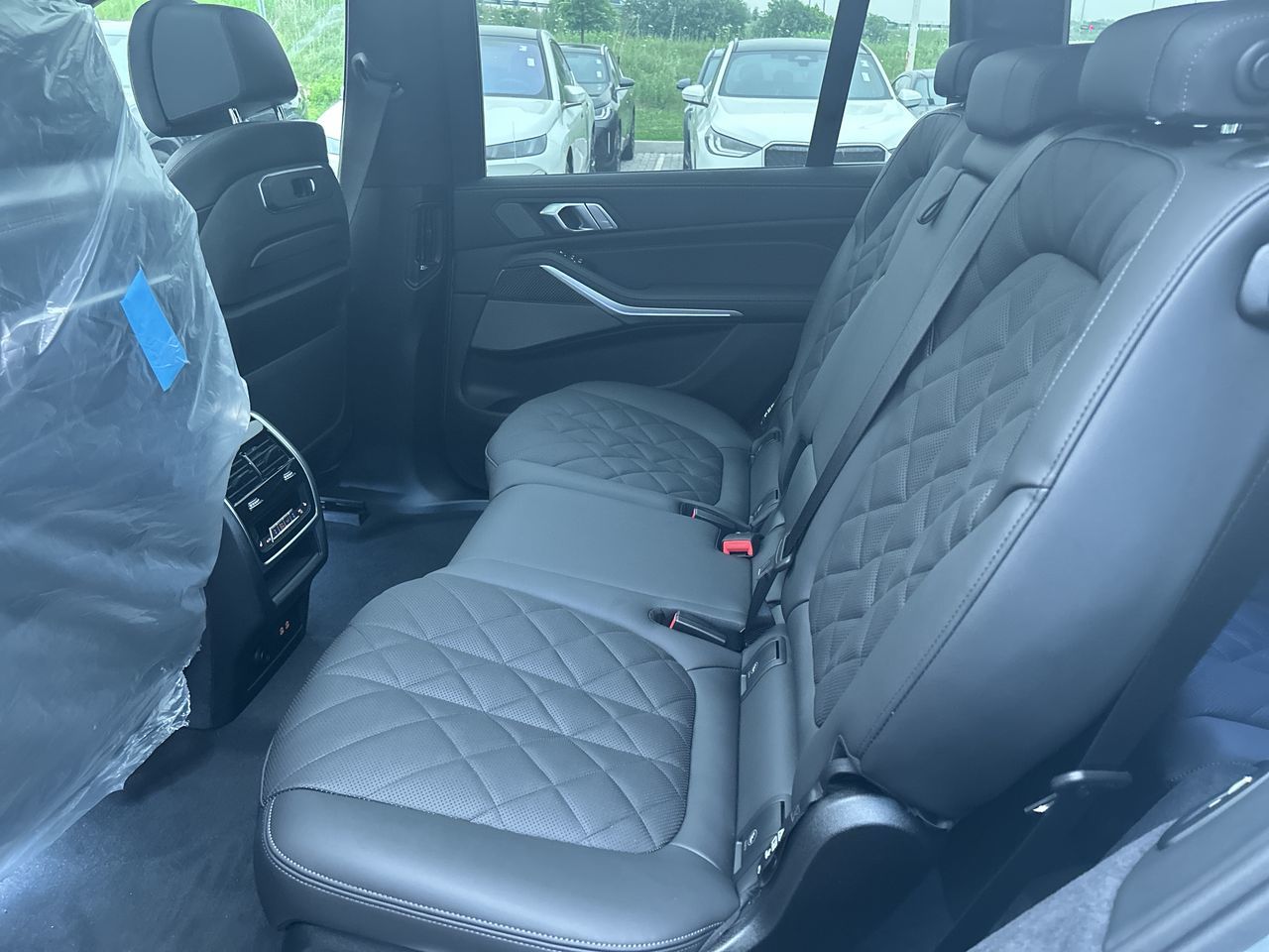 2027 BMW X7 in Aurora, Ontario