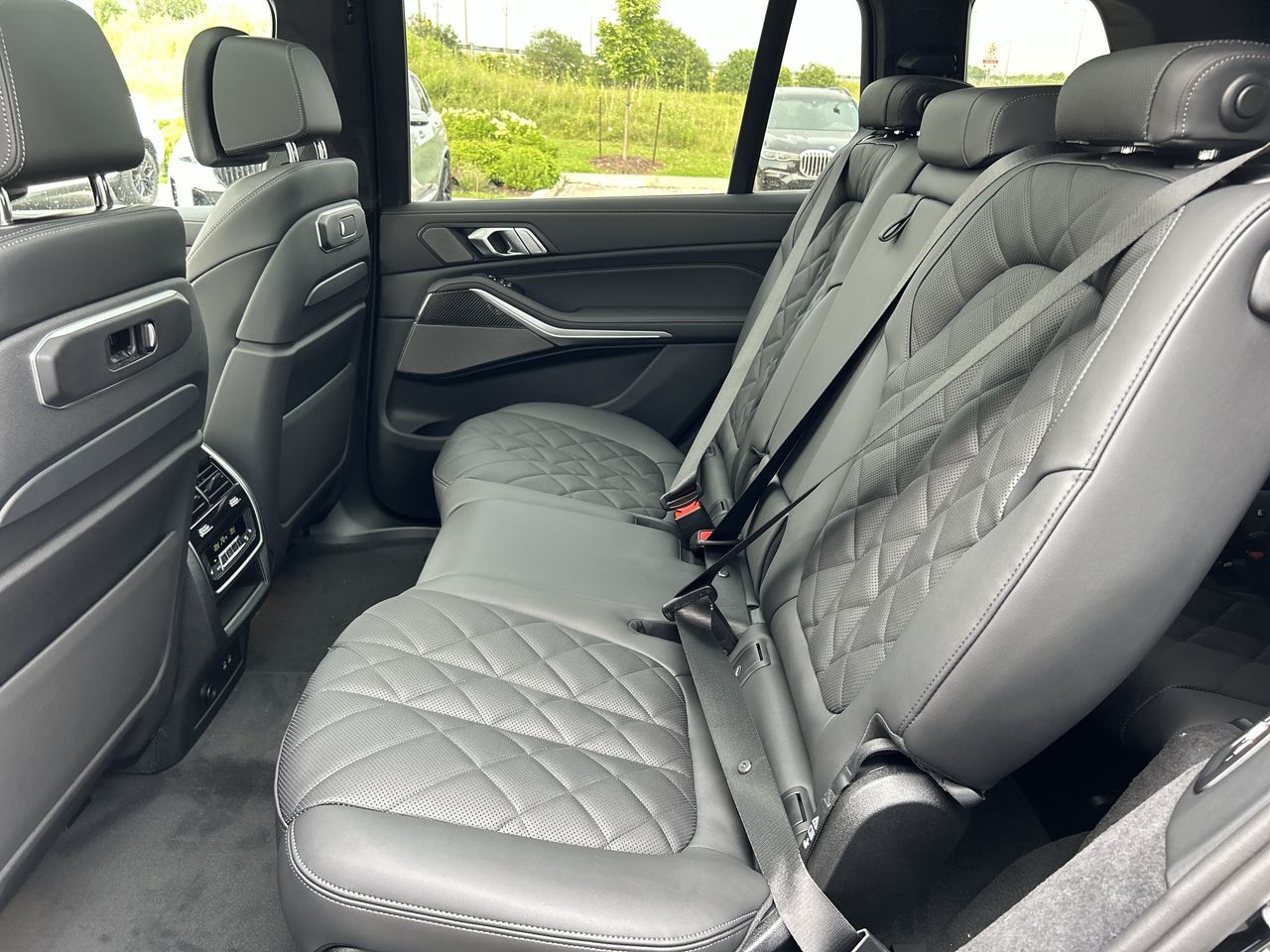 2027 BMW X7 in Aurora, Ontario