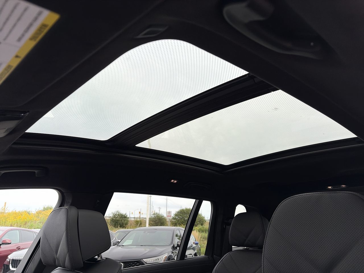 2027 BMW X7