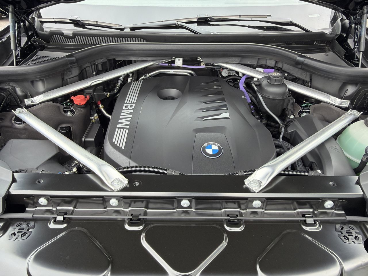 2027 BMW X7