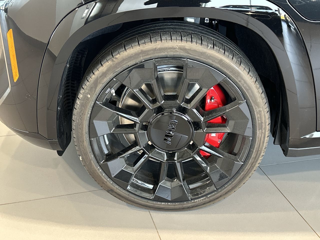 2025 BMW XM in Aurora, Ontario