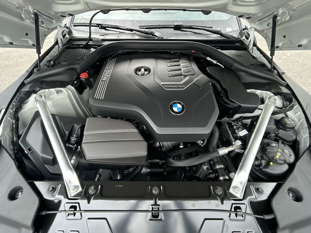 BMW Z4  2025 à Aurora, Ontario