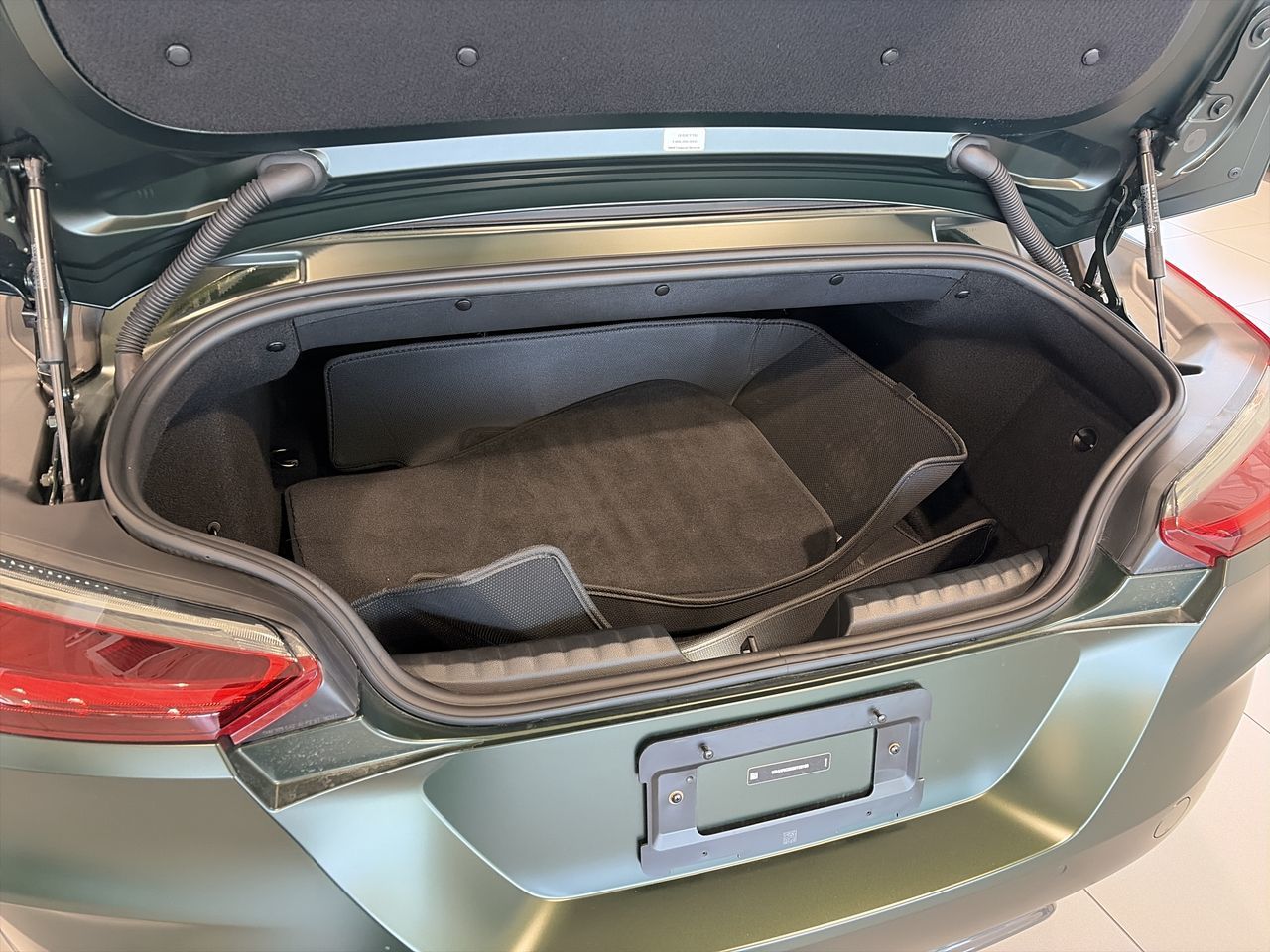 BMW Z4 M40i Roadster  2025 à Aurora, Ontario