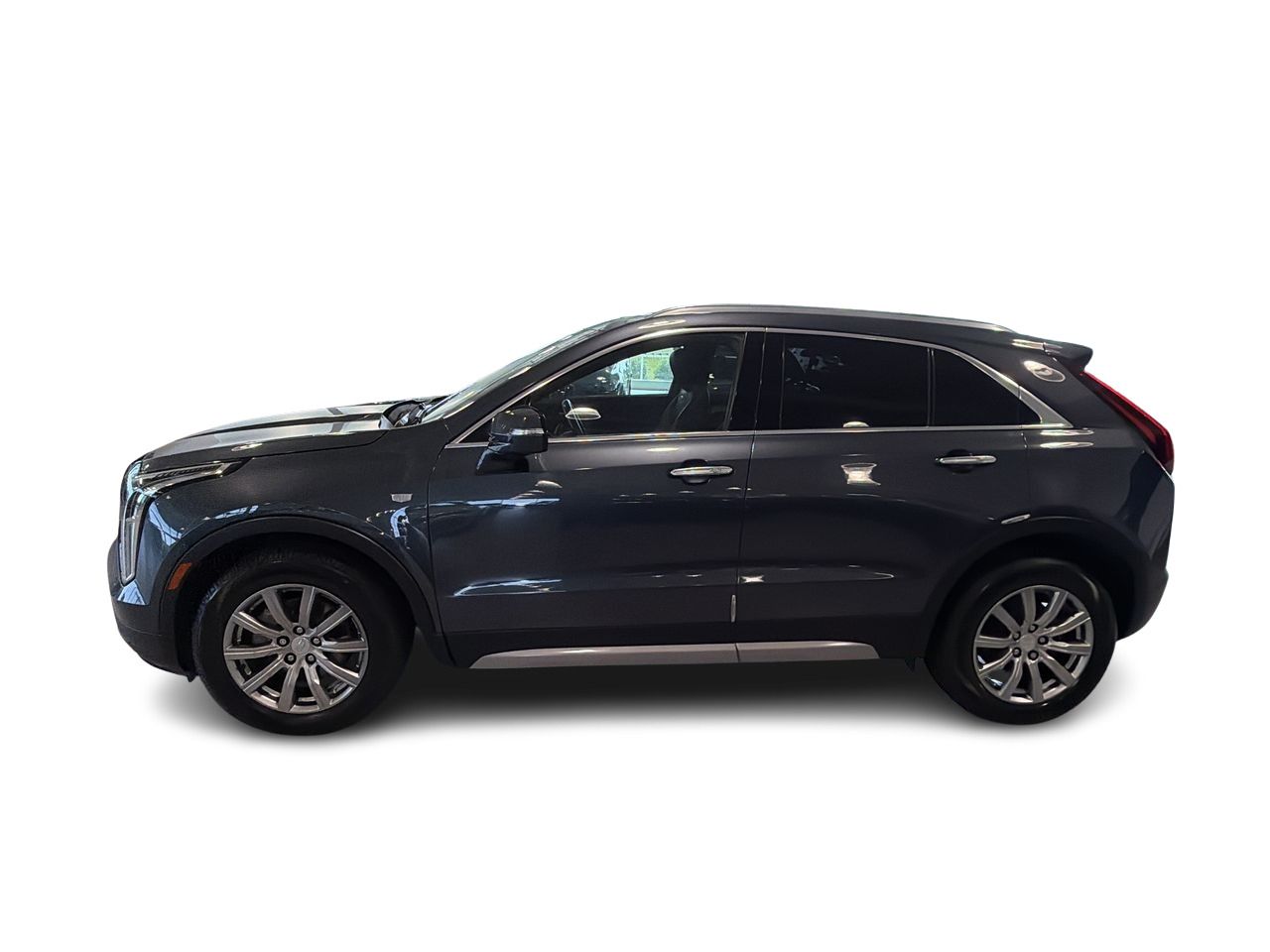 2021 Cadillac XT4 Premium Luxury AWD in Aurora, Ontario