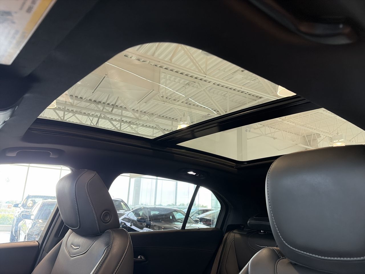 2021 Cadillac XT4 Premium Luxury AWD in Aurora, Ontario