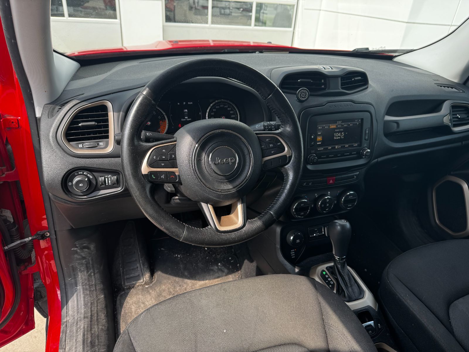 2015 Jeep Renegade 4x4 in Aurora, Ontario
