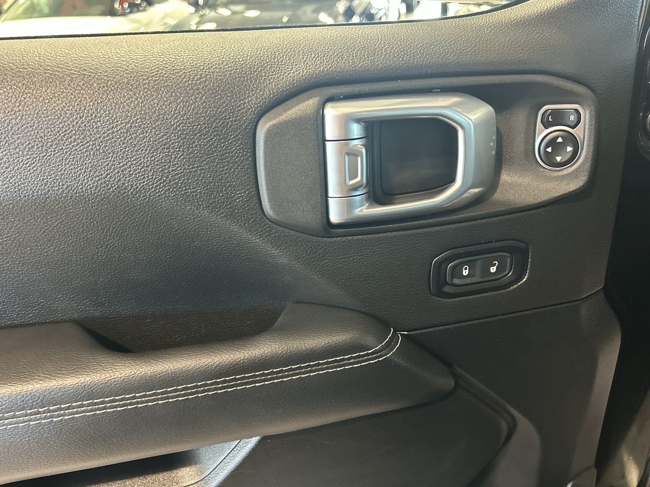 2021 Jeep Wrangler Unlimited in Aurora, Ontario