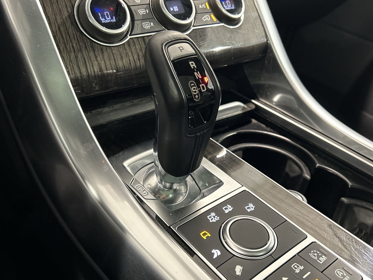 2017 Land Rover Range Rover Sport in Aurora, Ontario